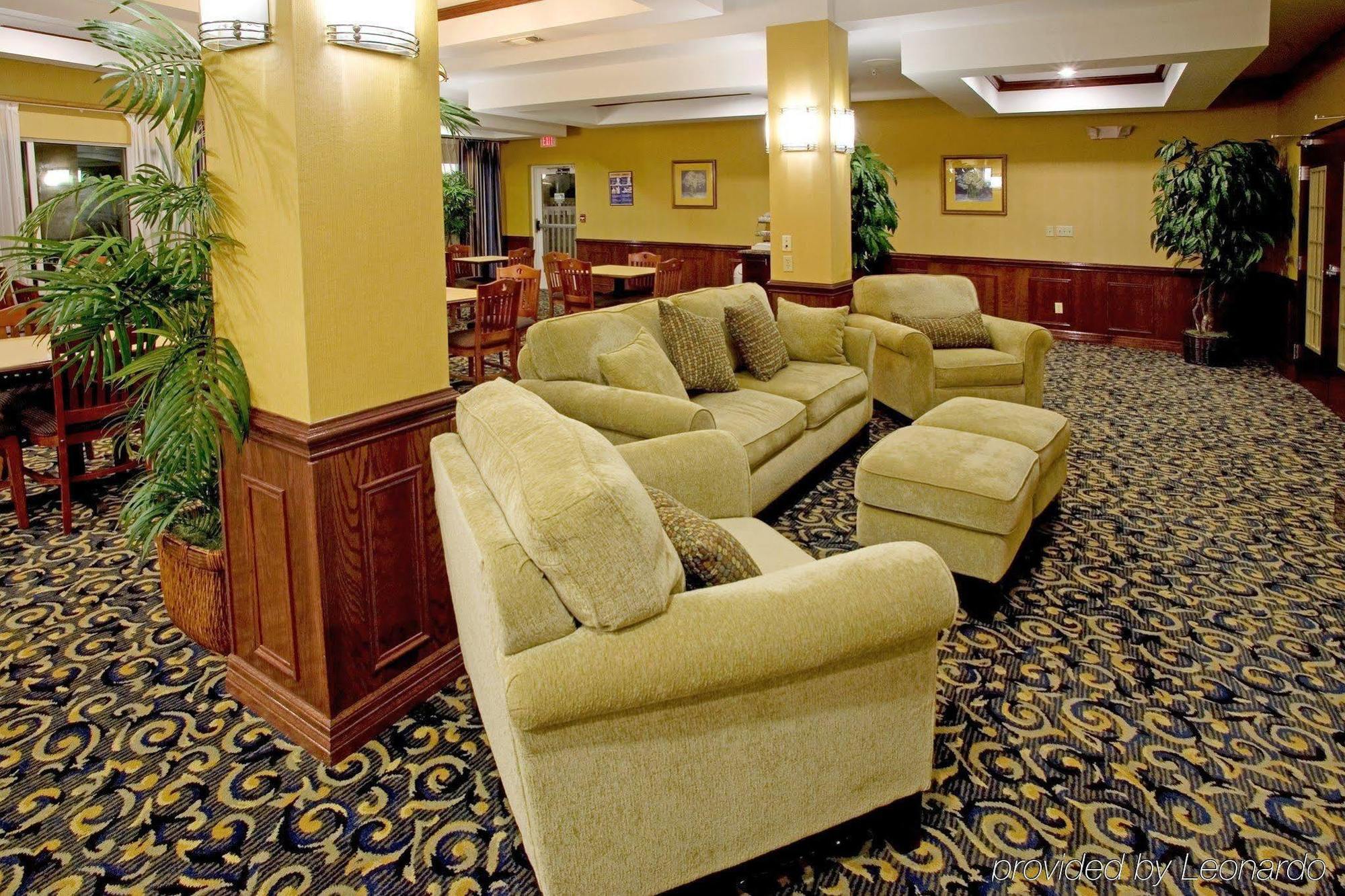 Holiday Inn Express Hotel And Suites Falfurrias Exteriör bild